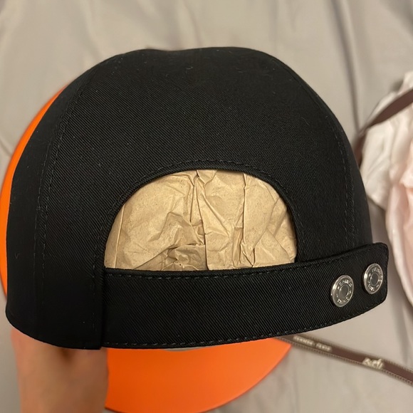 Authentic Hermes cap hat - Picture 7 of 11